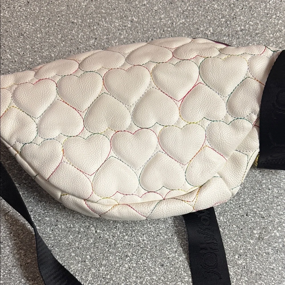 Betsey Johnson Cream Heart Quilted Crossbody Bag - Picture 5 of 5